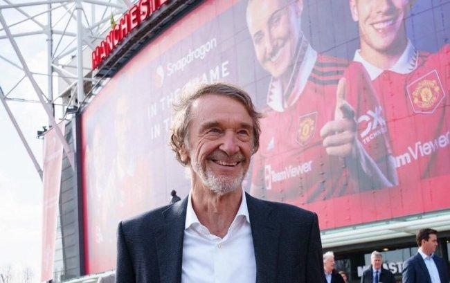Official: Sir Ratcliffe acquires 25% stake in Manchester United for £1.3bn